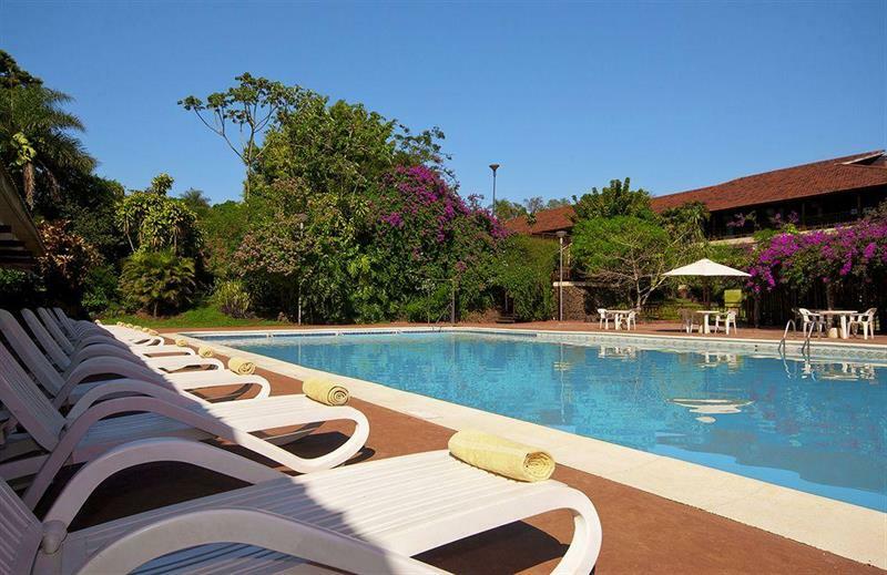 Raices Amambai Lodges Puerto Iguazú Buitenkant foto